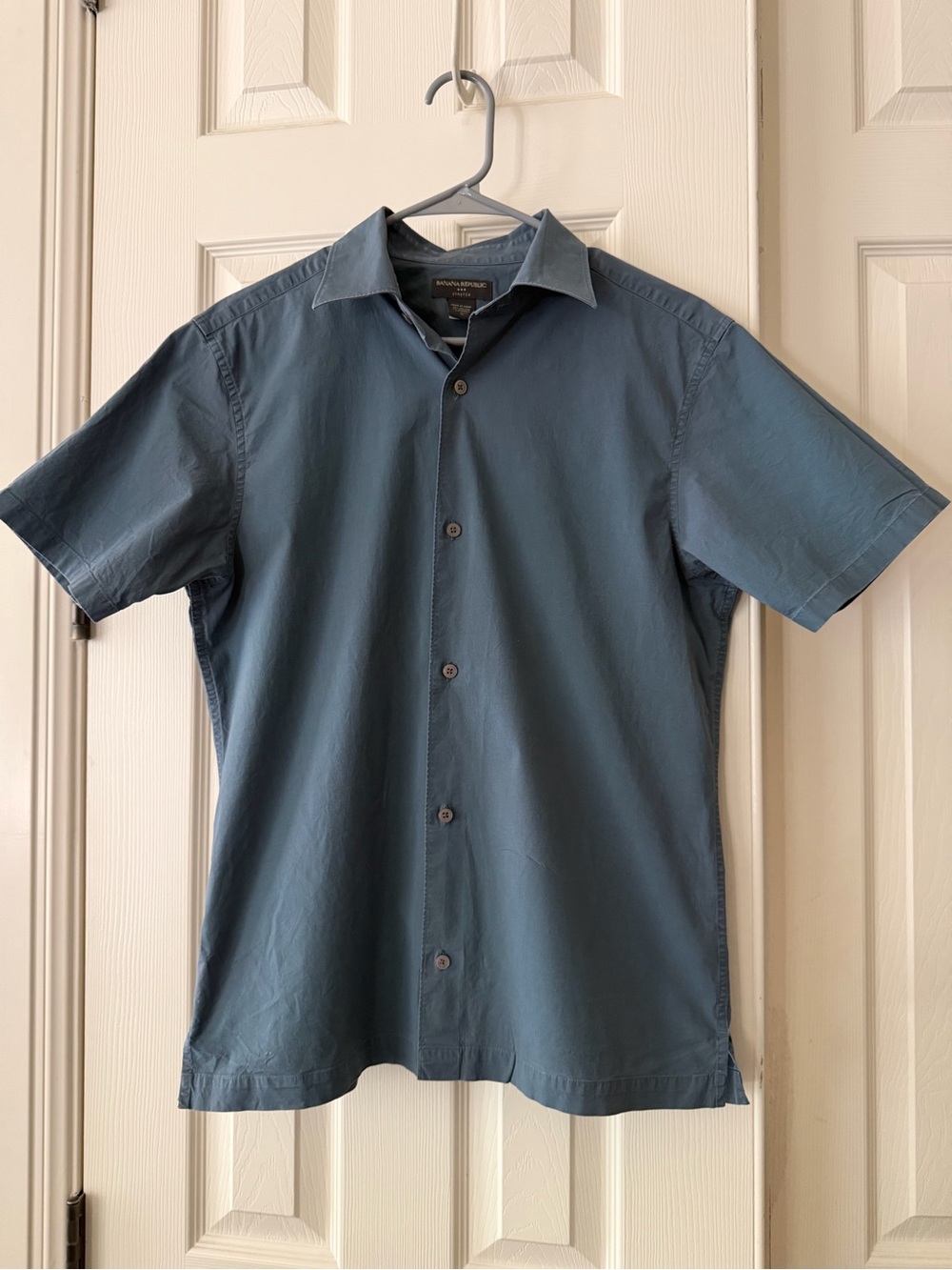 Men’s Banana Republic shirt size M